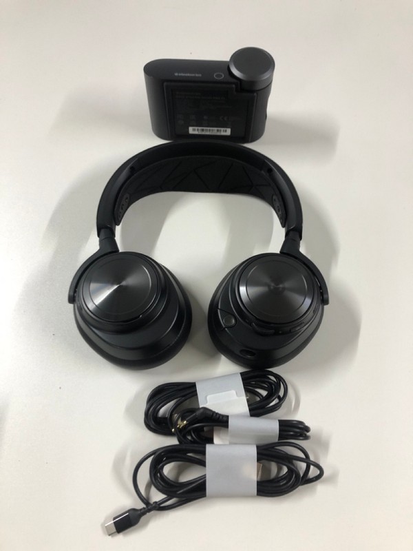 Lot 6  
            Nottingham SR1 - Delivery Only 

                
STEELSERIES ARCTIS NOVA PRO WIRELESS GAMING HEADSET (XBOX) - BLACK - ORIGINAL RRP...