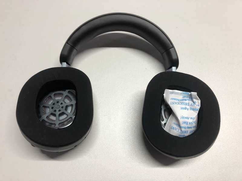 Lot 702  
            Nottingham SR1 - Delivery Only 

                
TURTLE BEACH STEALTH 700 WIRELESS GAMING HEADSET (PLAYSTATION, XBOX & PC) - ORIGI...