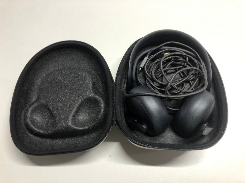 Lot 705  
            Nottingham SR1 - Delivery Only 

                
PLAYSTATION PULSE ELITE WIRELESS GAMING HEADSET (PS5) - BLACK - ORIGINAL RRP - £1...