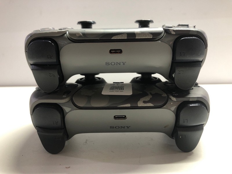 Lot 715  
            Nottingham SR1 - Delivery Only 

                
2 X PLAYSTATION 5 DUAL SENSE WIRELESS CONTROLLER (DAMAGED)