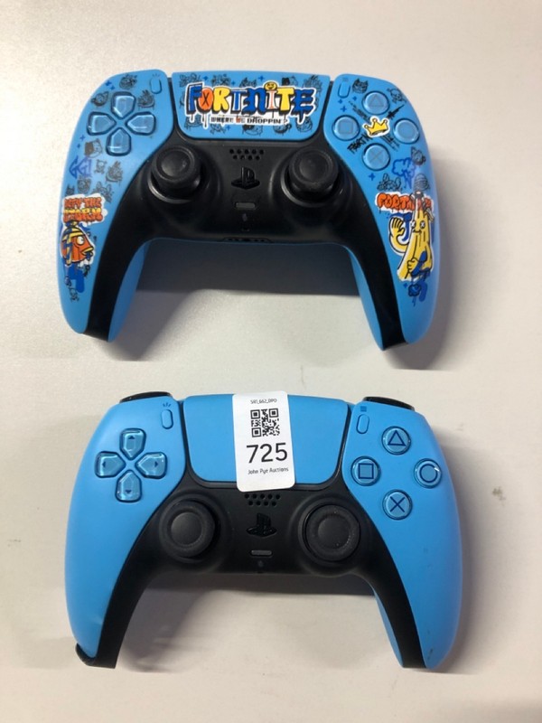 Lot 725  
            Nottingham SR1 - Delivery Only 

                
2 X PLAYSTATION 5 DUAL SENSE WIRELESS CONTROLLER (DAMAGED)