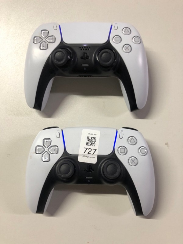 Lot 727  
            Nottingham SR1 - Delivery Only 

                
2 X PLAYSTATION 5 DUAL SENSE WIRELESS CONTROLLER (DAMAGED)