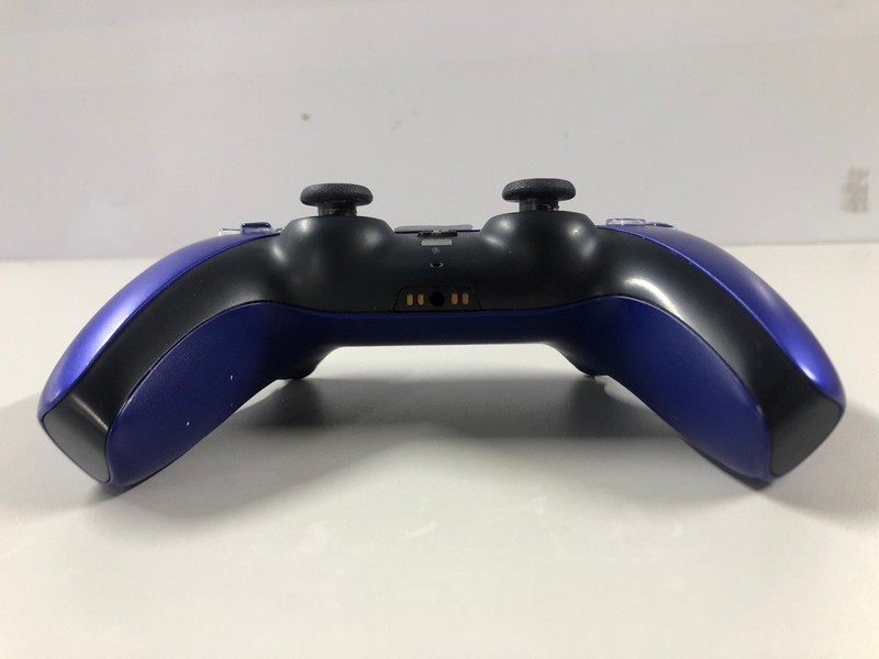 Lot 74  
            Nottingham SR1 - Delivery Only 

                
PLAYSTATION 5 DUAL SENSE WIRELESS CONTROLLER - COBALT BLUE - ORIGINAL RRP - £74.99