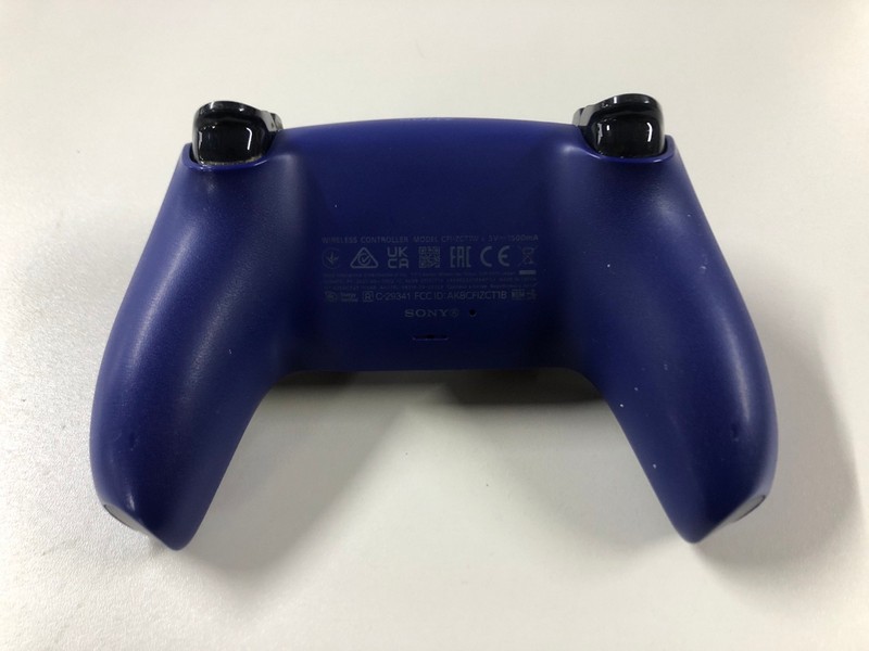 Lot 74  
            Nottingham SR1 - Delivery Only 

                
PLAYSTATION 5 DUAL SENSE WIRELESS CONTROLLER - COBALT BLUE - ORIGINAL RRP - £74.99