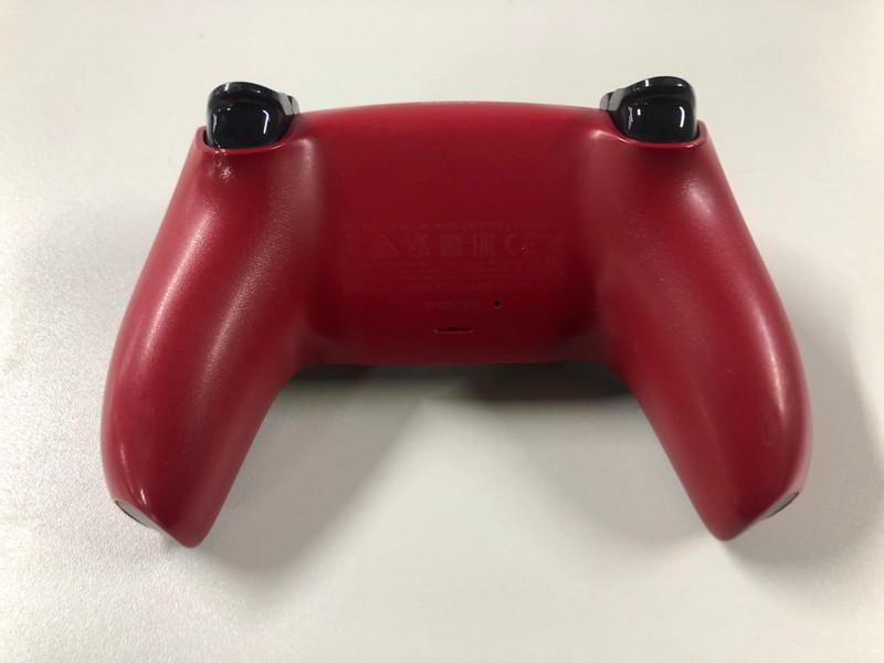 Lot 80  
            Nottingham SR1 - Delivery Only 

                
PLAYSTATION 5 DUAL SENSE WIRELESS CONTROLLER - VOLCANIC RED - ORIGINAL RRP - £74.99
