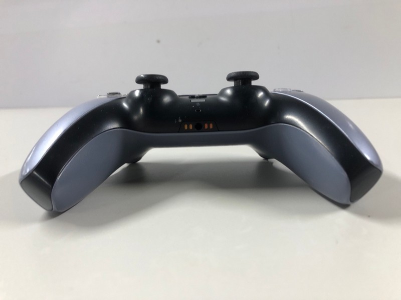 Lot 83  
            Nottingham SR1 - Delivery Only 

                
PLAYSTATION 5 DUAL SENSE WIRELESS CONTROLLER - STERLING SILVER - ORIGINAL RRP - £...