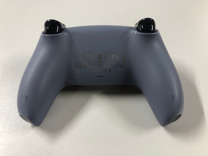 Lot 84  
            Nottingham SR1 - Delivery Only 

                
PLAYSTATION 5 DUAL SENSE WIRELESS CONTROLLER - STERLING SILVER - ORIGINAL RRP - £...