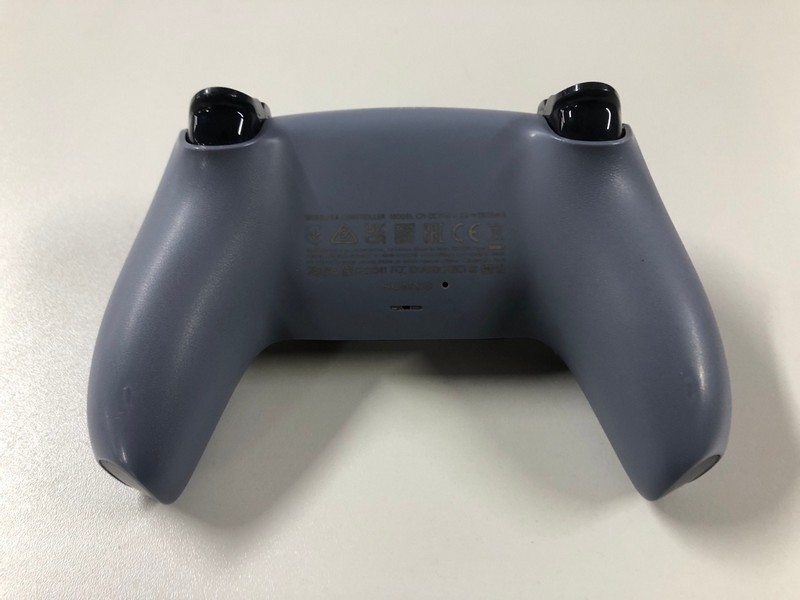 Lot 85  
            Nottingham SR1 - Delivery Only 

                
PLAYSTATION 5 DUAL SENSE WIRELESS CONTROLLER - STERLING SILVER - ORIGINAL RRP - £...