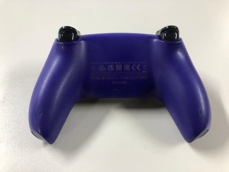 Lot 89  
            Nottingham SR1 - Delivery Only 

                
PLAYSTATION 5 DUAL SENSE WIRELESS CONTROLLER - GALACTIC PURPLE - ORIGINAL RRP - £...