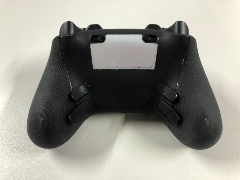 Lot 8  
            Nottingham SR1 - Delivery Only 

                
RAZER WOLVERINE V3 PRO WIRELESS GAMING CONTROLLER (XBOX & PC) - BLACK - ORIGINAL ...