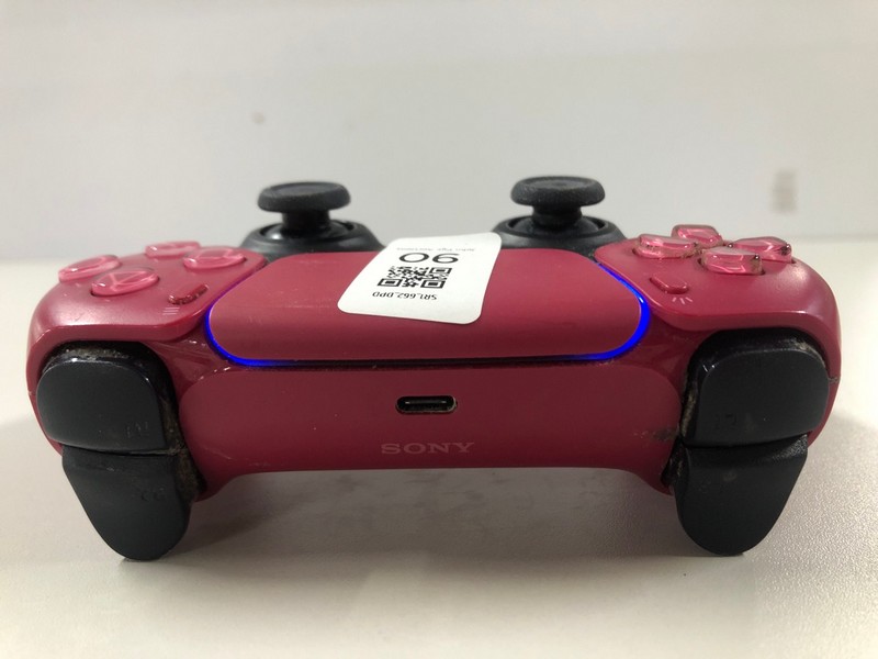 Lot 90  
            Nottingham SR1 - Delivery Only 

                
PLAYSTATION 5 DUAL SENSE WIRELESS CONTROLLER - COSMIC RED - ORIGINAL RRP - £74.99