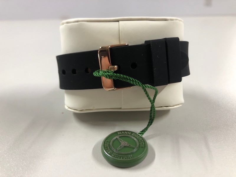 Lot 93  
            Nottingham SR1 - Delivery Only 

                
MANN EGERTON ASTRO ROSE RED WATCH MODEL: ME0122