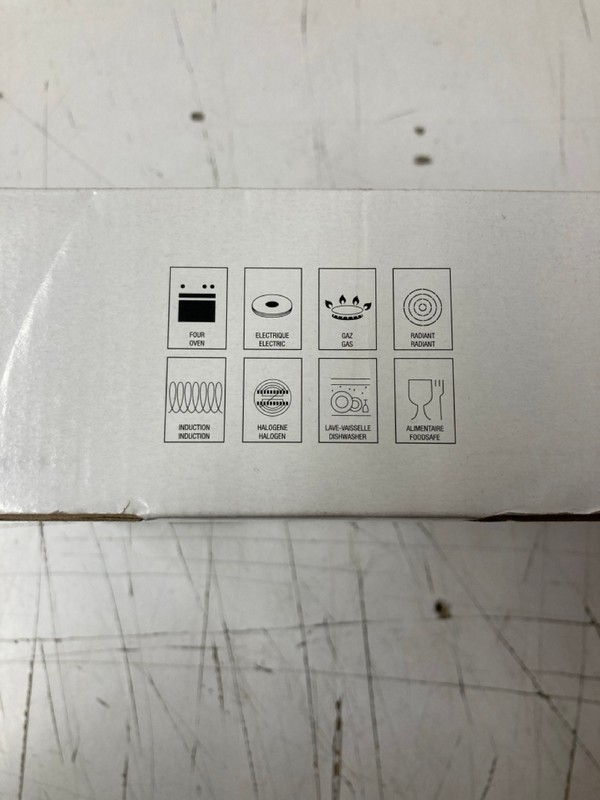 Lot 143  
            Nottingham SR3 - Delivery Only 

                
STAUB LA COCOTTE CAST IRON