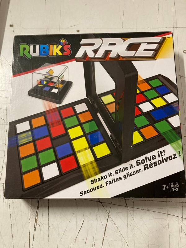 Lot 158  
            Nottingham SR3 - Delivery Only 

                
3 X ITEMS TO INCLUDE WATER ART MAGICAL CREATIONS