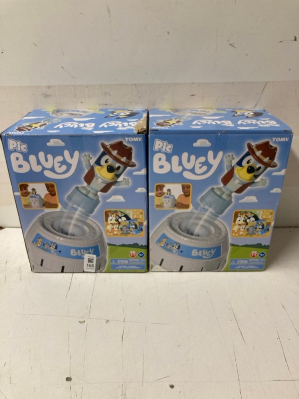 Lot 166  
            Nottingham SR3 - Delivery Only 

                
2 X BLUEY POP UPS