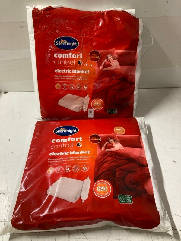 Lot 200  
            Nottingham SR3 - Delivery Only 

                
2 X SILENTNIGHT ELECTRIC BLANKET