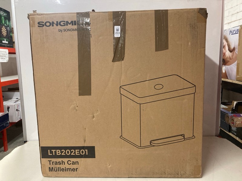 Lot 203  
            Nottingham SR3 - Delivery Only 

                
SONGMICS HOME TRASH CAN