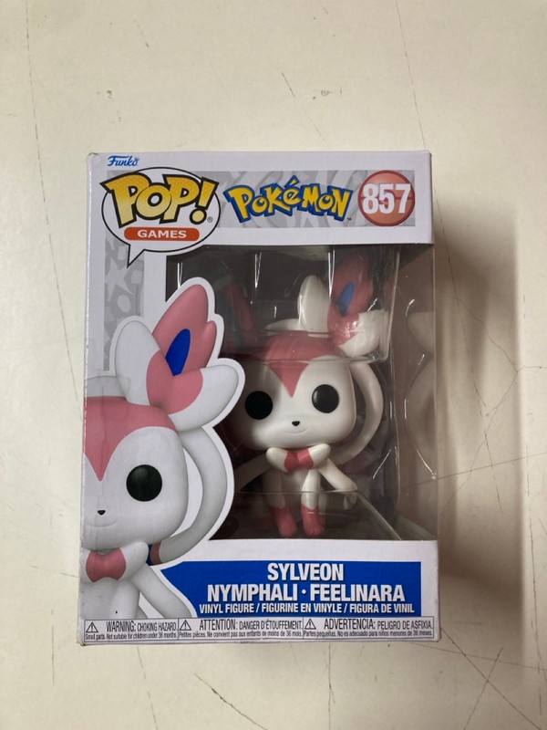 Lot 218  
            Nottingham SR3 - Delivery Only 

                
BOX OF ITEMS TO INCLUDE SNOW WHITE FUNKO POP