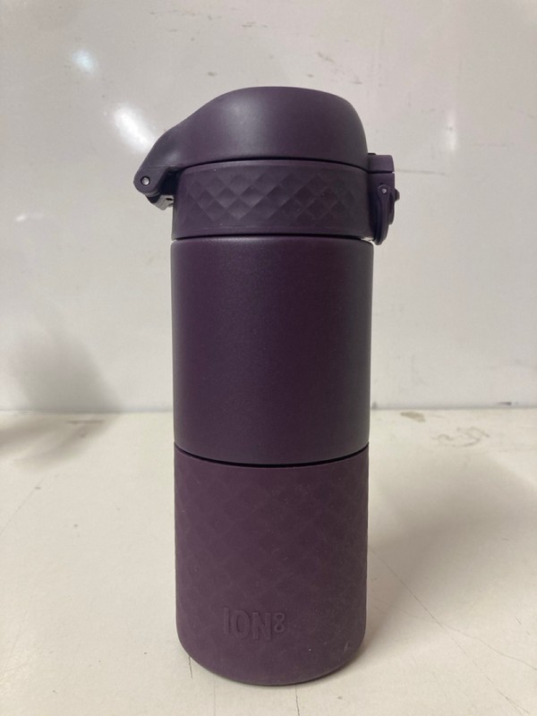 Lot 222  
            Nottingham SR3 - Delivery Only 

                
BOX OF ITEMS TO INCLUDE STANLEY FLASK