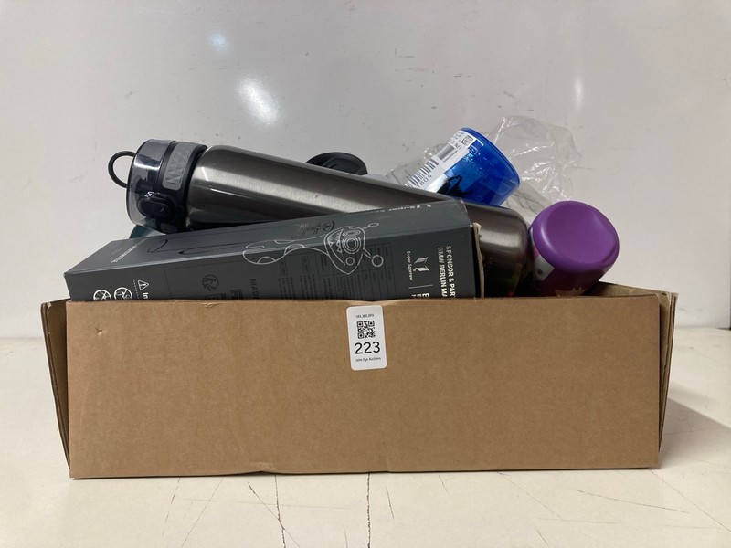 Lot 223  
            Nottingham SR3 - Delivery Only 

                
BOX OF ITEMS TO INCLUDE TRITAN SPORTS BOTTLE