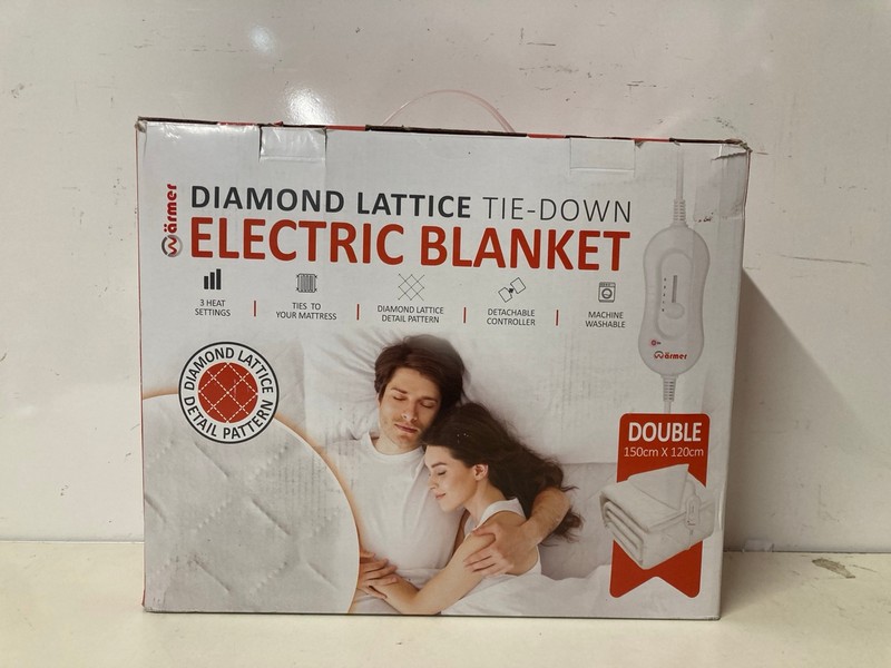 Lot 225  
            Nottingham SR3 - Delivery Only 

                
DIAMOND LATTICE TIE DOWN ELECTRIC BLANKET