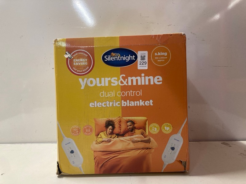 Lot 229  
            Nottingham SR3 - Delivery Only 

                
SILENT NIGHT YOURS N MINE DUAL CONTROL ELECTRIC BLANKET
