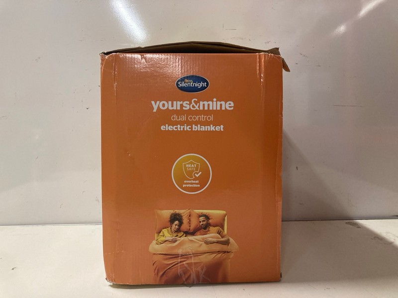 Lot 229  
            Nottingham SR3 - Delivery Only 

                
SILENT NIGHT YOURS N MINE DUAL CONTROL ELECTRIC BLANKET