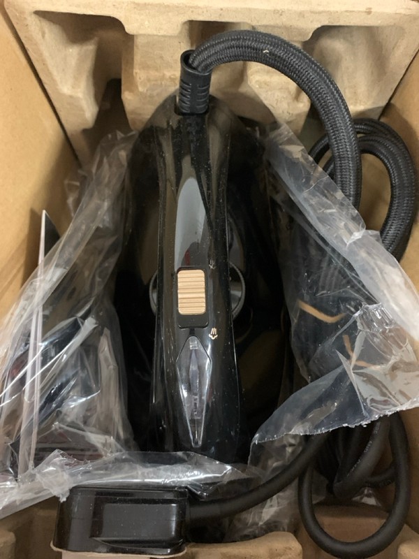 Lot 245  
            Nottingham SR3 - Delivery Only 

                
TOWER 2700W LOCKABLE STEAM GENERATOR IRON - Image 3