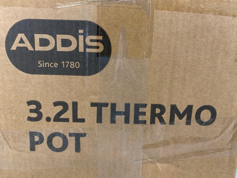 Lot 249  
            Nottingham SR3 - Delivery Only 

                
ADDIS 3.2L THERMO POT