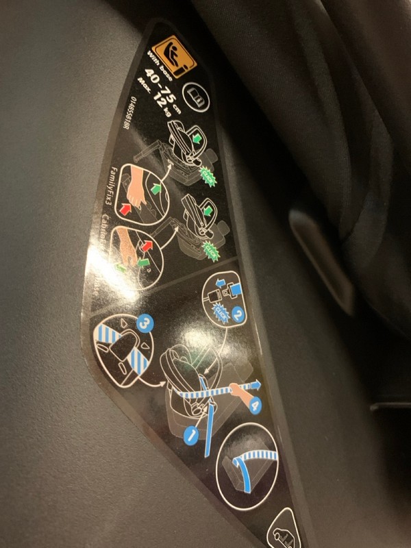 Lot 250  
            Nottingham SR3 - Delivery Only 

                
MAXI-COSI BABY CARRIER