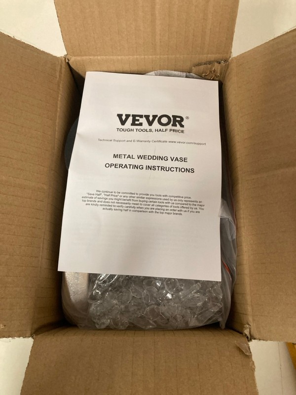 Lot 296  
            Nottingham SR3 - Delivery Only 

                
2 X ITEMS TO INCLUDE VEVOR METAL WEDDING VASE