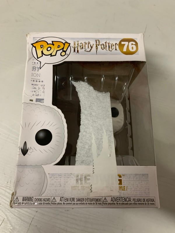 Lot 302  
            Nottingham SR3 - Delivery Only 

                
3 X  FUNKO POP FIGURES TO INCLUDE HARRY POTTER