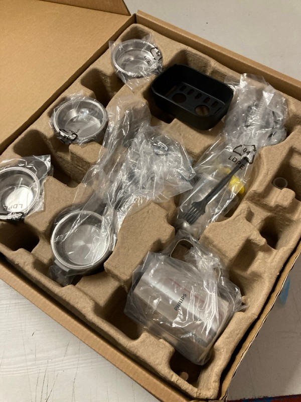 Lot 30  
            Nottingham SR3 - Delivery Only 

                
PHILIPS BARISTA BREW ESPRESSO MACHINE