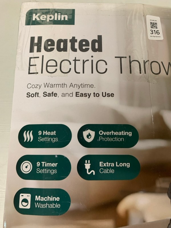 Lot 316  
            Nottingham SR3 - Delivery Only 

                
KEPLIN HEATED ELECTRIC THROW