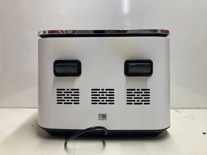 Lot 354  
            Nottingham SR3 - Delivery Only 

                
LOGIK FILTER COFFEE MAKER-BLACK - Image 3