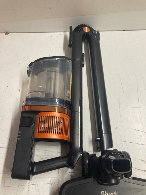 Lot 389  
            Nottingham SR3 - Delivery Only 

                
VACUUM CLEANER - Image 2