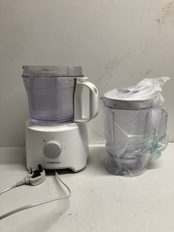 Lot 390  
            Nottingham SR3 - Delivery Only 

                
KENWOOD MULTI PRO COMPACT