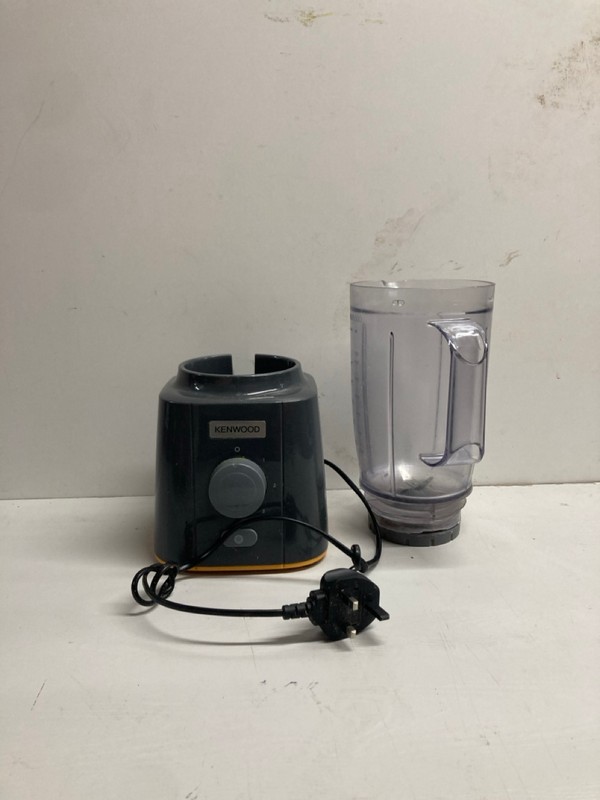 Lot 393  
            Nottingham SR3 - Delivery Only 

                
KENWOOD BLEND-X FRESH BLENDER - Image 4