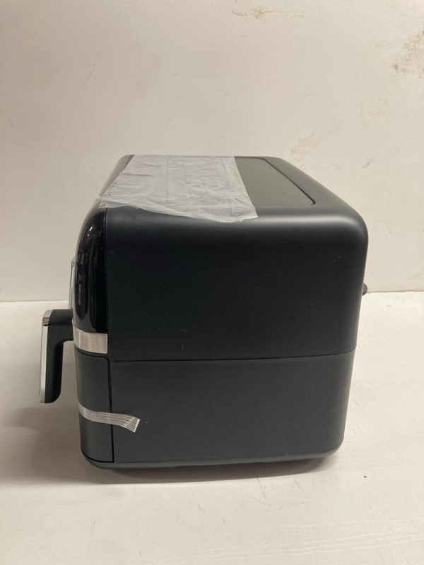 Lot 396  
            Nottingham SR3 - Delivery Only 

                
LOGIK DUAL BASKET AIR FRYER