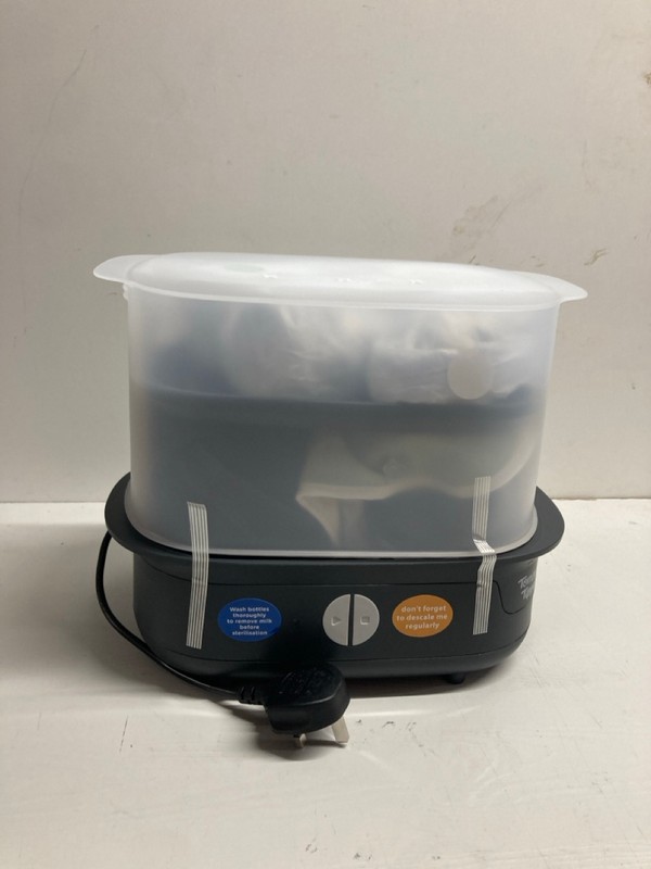 Lot 399  
            Nottingham SR3 - Delivery Only 

                
TOMMEE TIPPEE COMPLETE FEEDING SET - Image 2