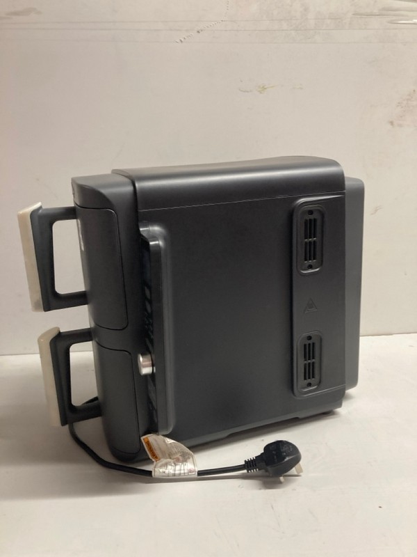 Lot 405  
            Nottingham SR3 - Delivery Only 

                
NINJA DOUBLE STACK AIR FRYER - Image 3
