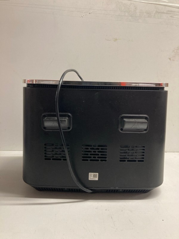 Lot 406  
            Nottingham SR3 - Delivery Only 

                
NINJA FOODI DUALZONE AIR FRYER