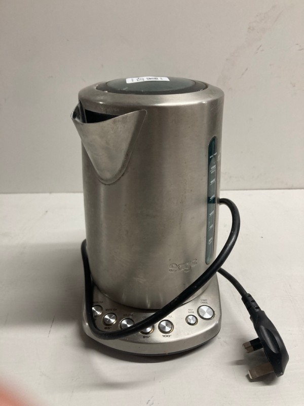 Lot 430  
            Nottingham SR3 - Delivery Only 

                
SAGE KETTLE - Image 2