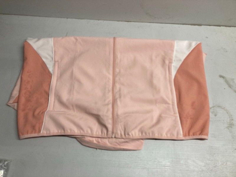 Lot 435  
            Nottingham SR3 - Delivery Only 

                
ADIDAS NOTTINGHAM FOREST PRE MATCH JACKET SIZE XL - Image 2