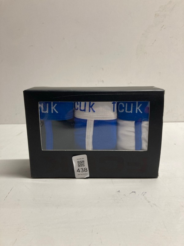 Lot 438  
            Nottingham SR3 - Delivery Only 

                
FCUK BOXER SHORTS SIZE XL