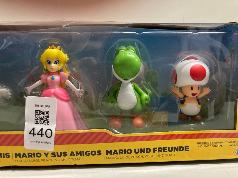 Lot 440  
            Nottingham SR3 - Delivery Only 

                
SUPER MARIO BROTHERS MARIO AND FRIENDS FIGURINE SET