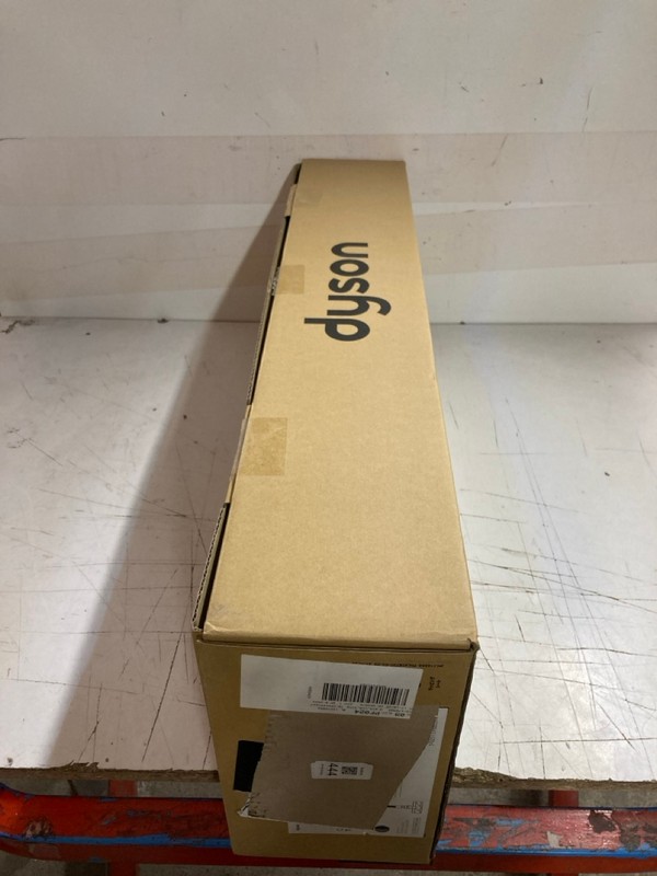 Lot 444  
            Nottingham SR3 - Delivery Only 

                
DYSON CYCLONE V10 TOTAL CLEAN CORDLESS VACUUM CLEANER