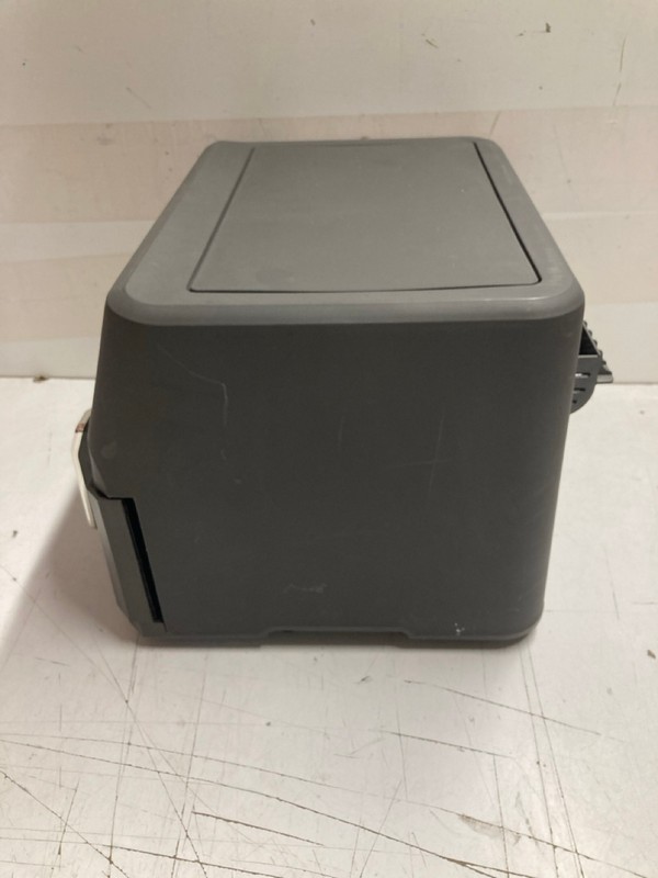 Lot 449  
            Nottingham SR3 - Delivery Only 

                
SUR LA TABLE DOUBLE AIR FRYER