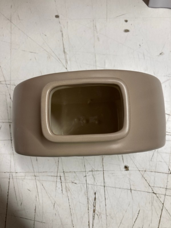 Lot 453  
            Nottingham SR3 - Delivery Only 

                
6 X SHOP DIRECT IRELAND ROUND SCRATCHED PATTERN VASE IN TAUPE - Image 4