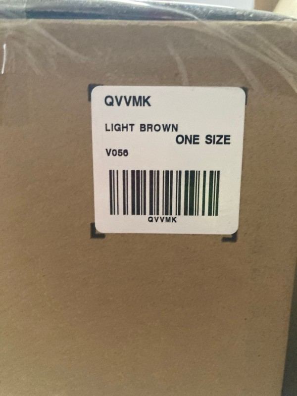 Lot 464  
            Nottingham SR3 - Delivery Only 

                
4 X TALL POLY RATTAN STAND LIGHT BROWN